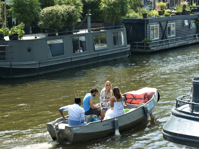 Bootje huren Amsterdam op de gracht